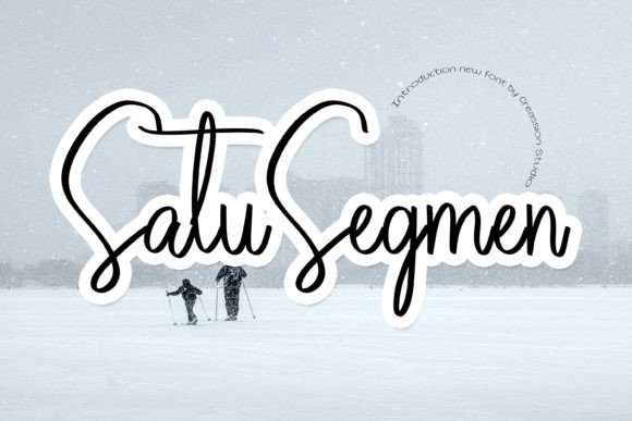 Satu Segmen: A Script Font That Elevates Handmade Products and Printables